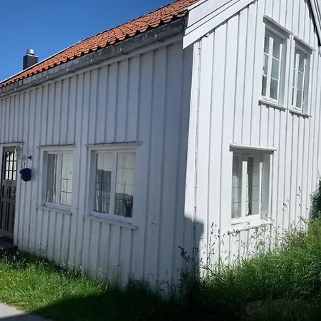 Sorlandshus I Sentrum, Gaavstand Til Norges Flotteste Strender * Mandal