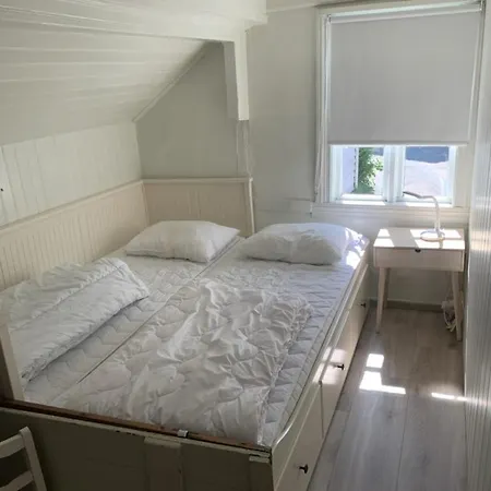 Sorlandshus I Sentrum, Gaavstand Til Norges Flotteste Strender Tatil Evi Mandal